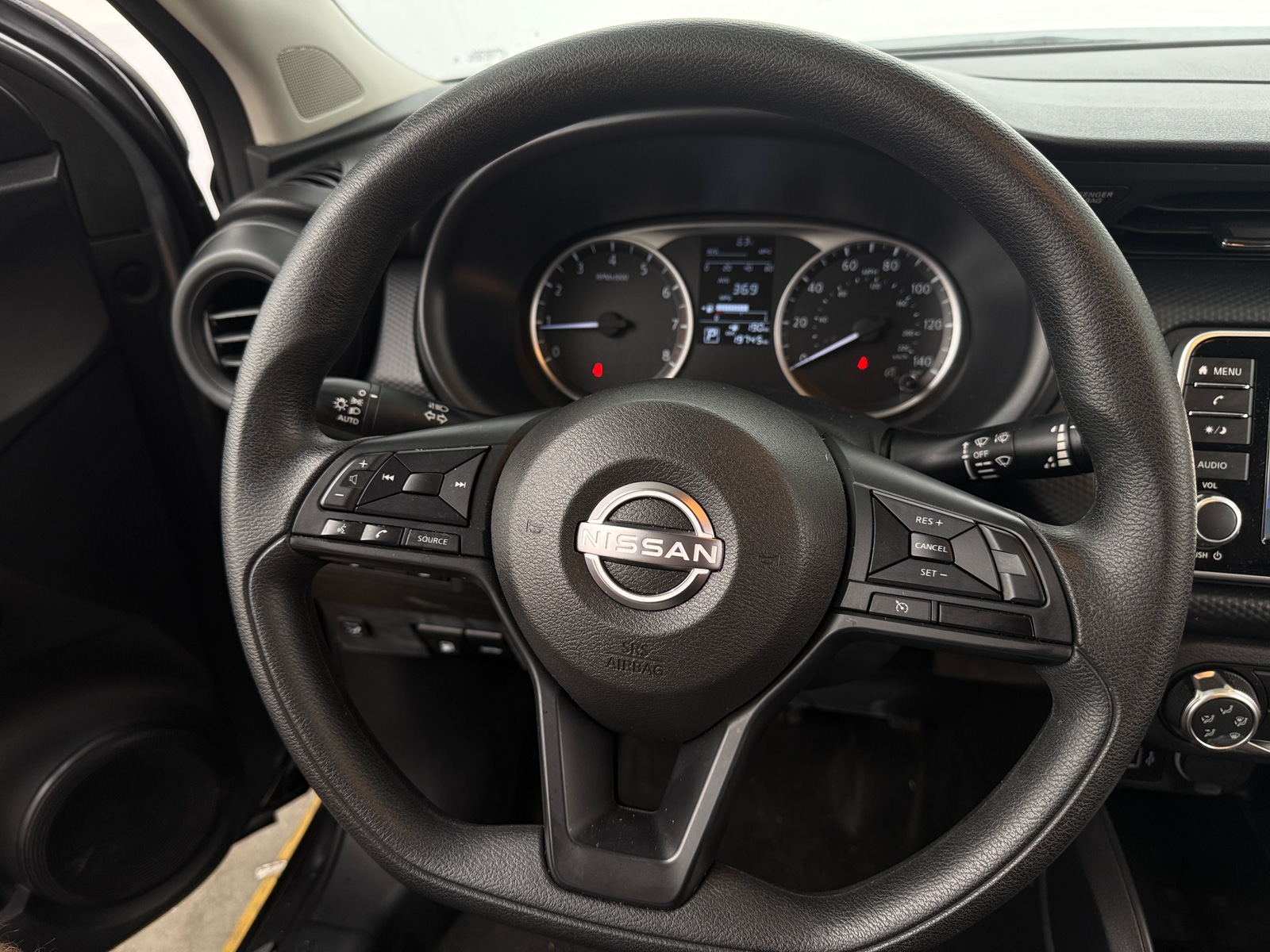 Thumbnail: 2024 Nissan Kicks - 5