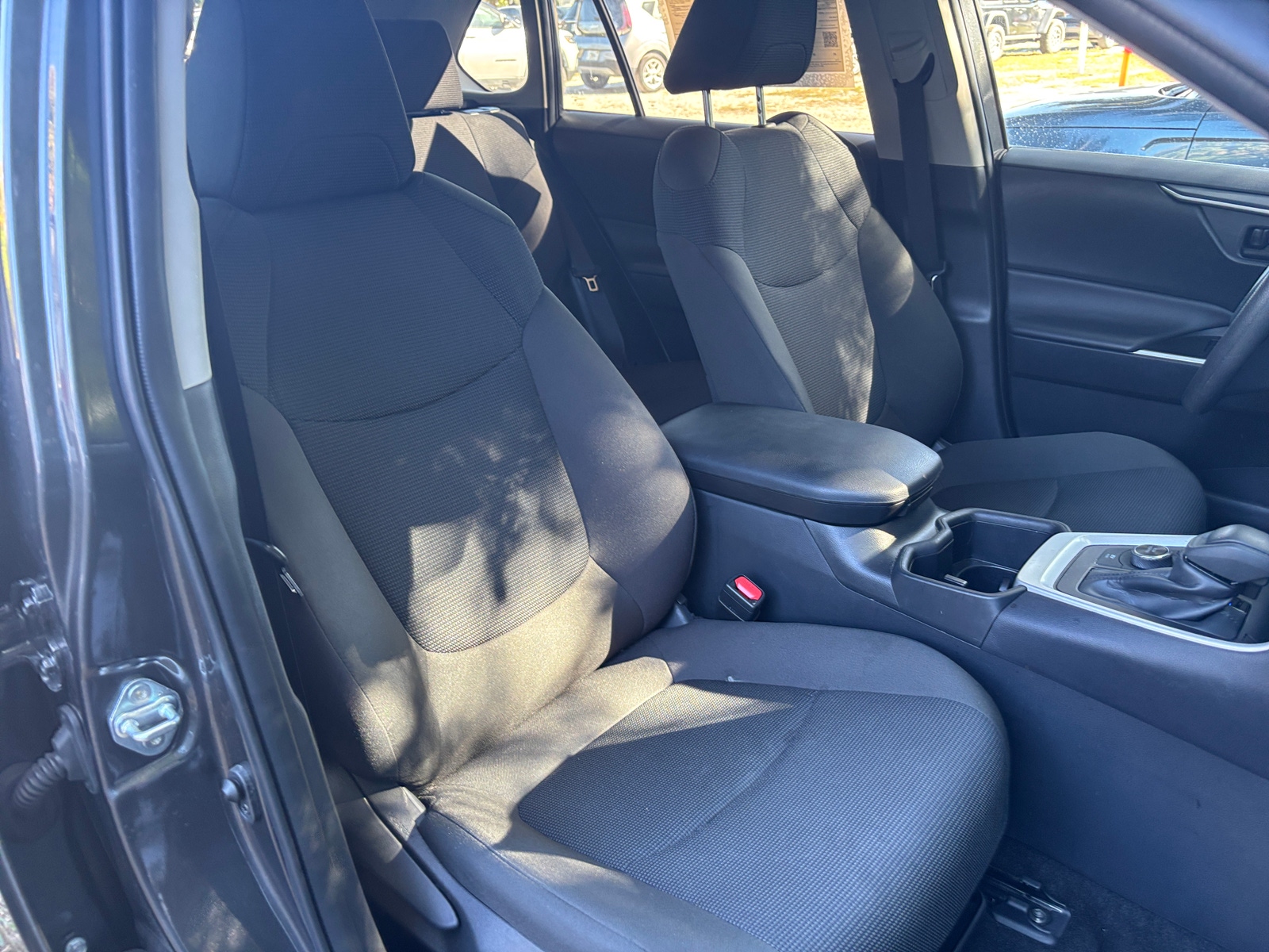 Thumbnail: 2025 Toyota RAV4 - 2