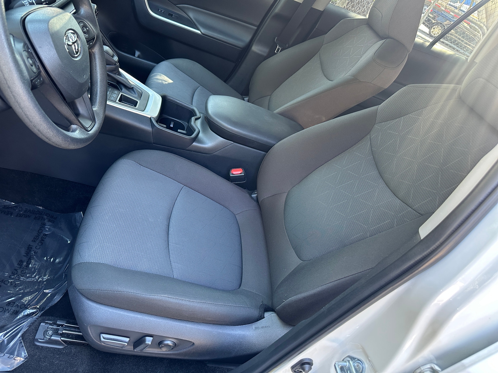 Thumbnail: 2025 Toyota RAV4 - 2