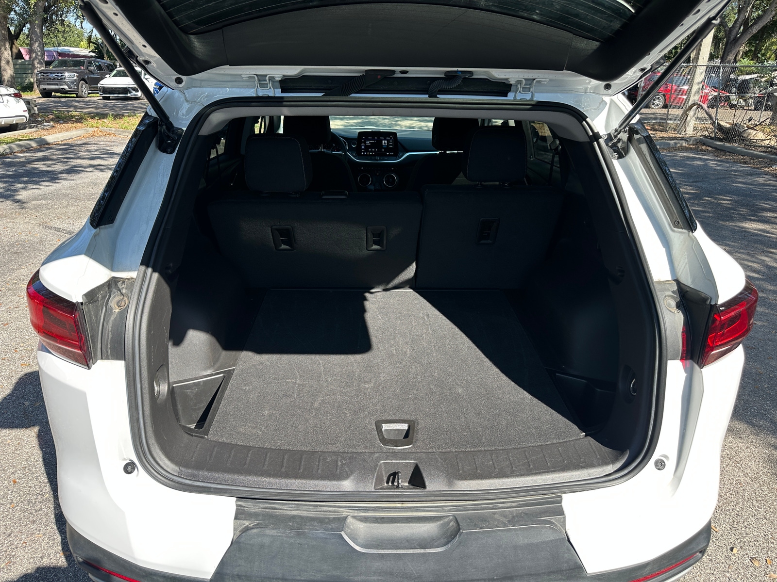 Thumbnail: 2025 Chevrolet Blazer - 4