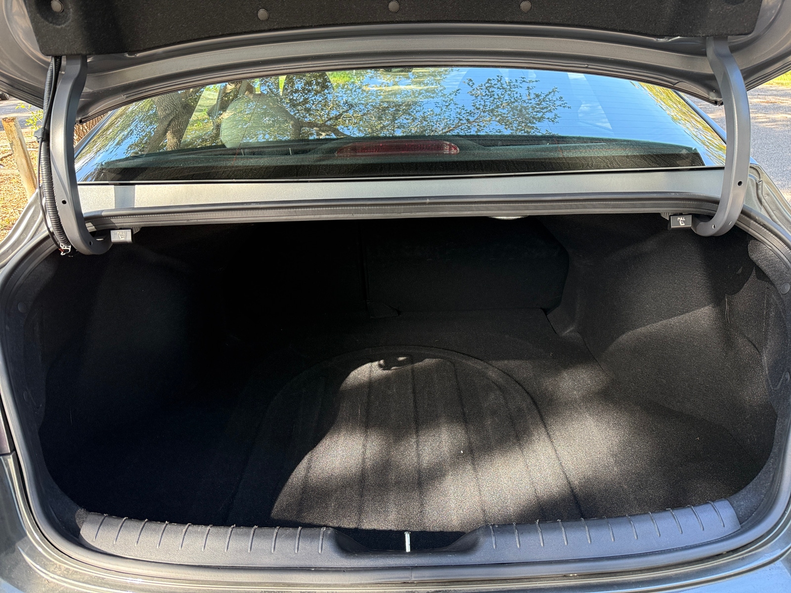 Thumbnail: 2025 Hyundai Elantra - 4