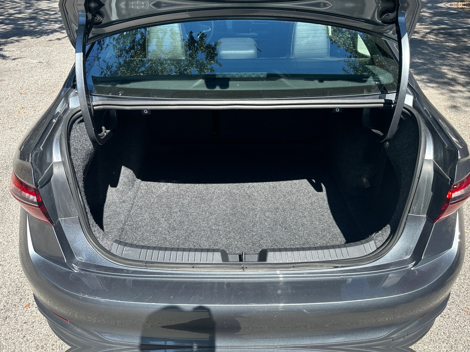 Thumbnail: 2025 Volkswagen Jetta - 4