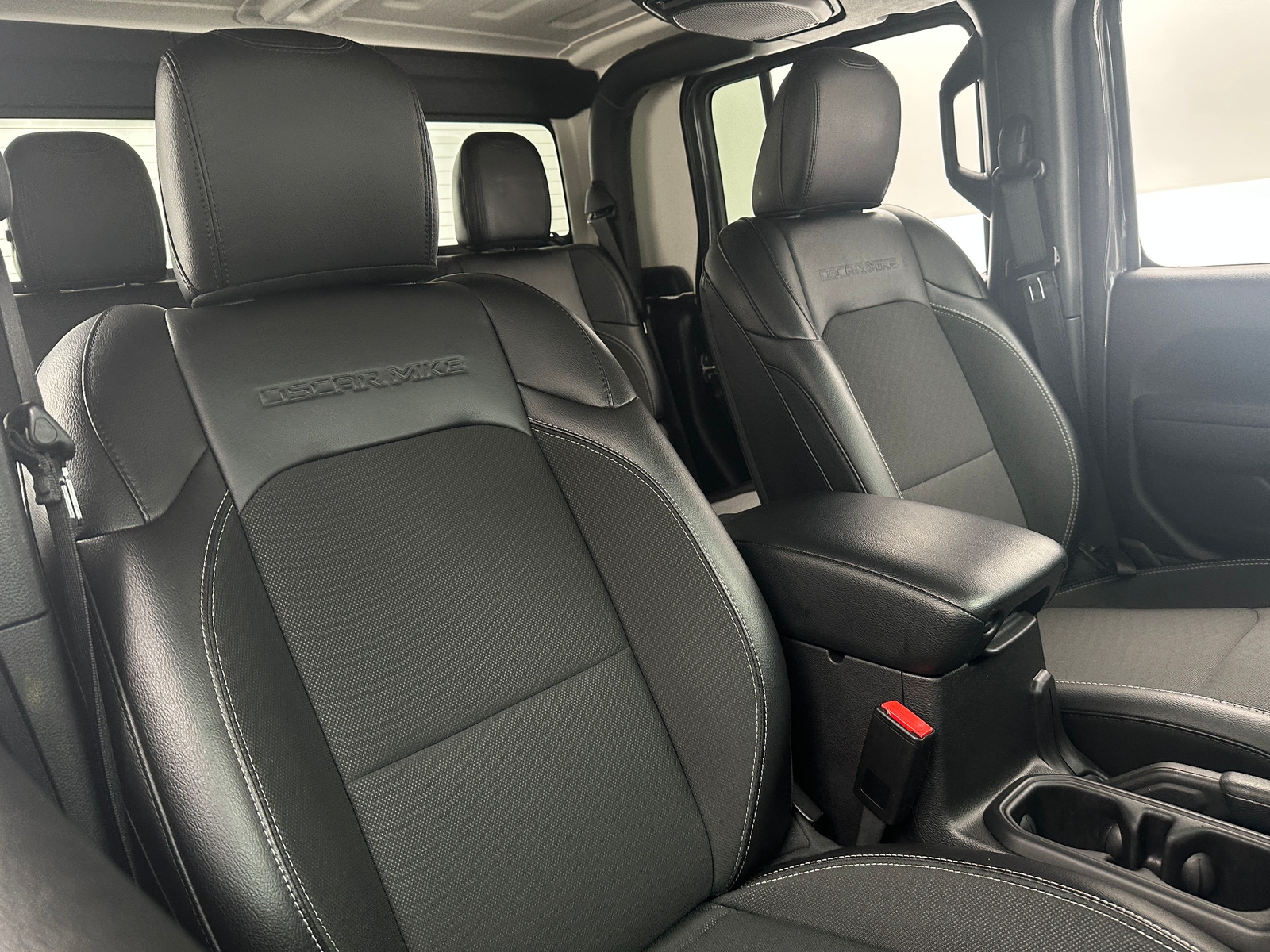 Thumbnail: 2023 Jeep Gladiator - 2