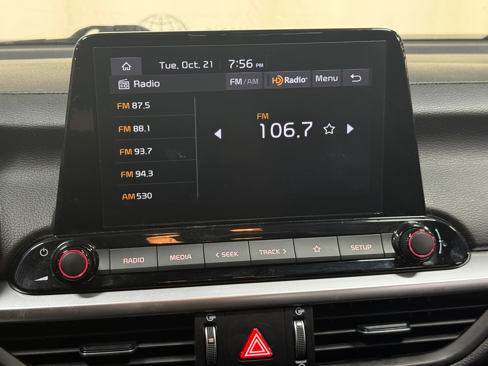 Thumbnail: 2024 Kia Forte - 4