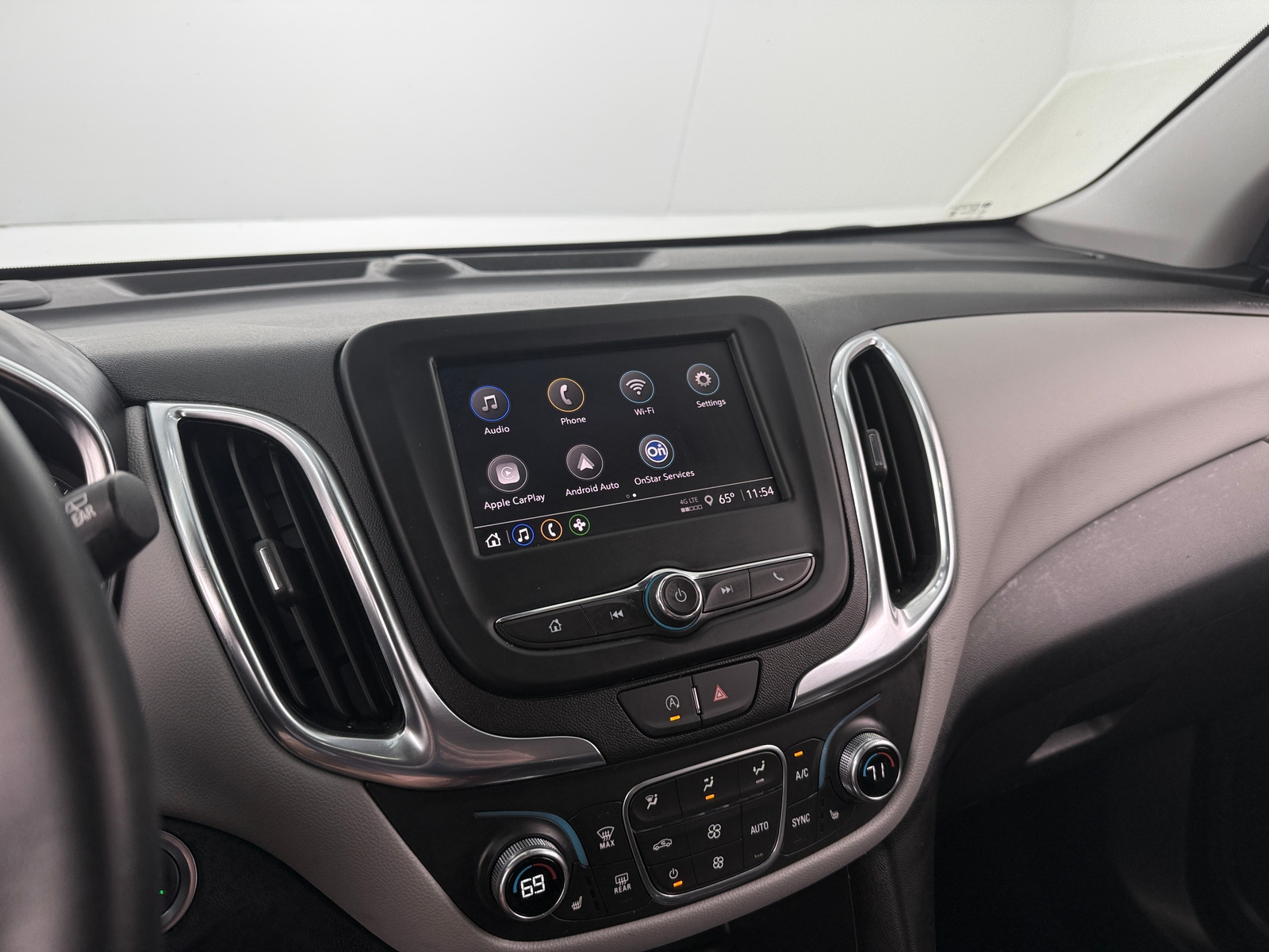 Thumbnail: 2024 Chevrolet Equinox - 4