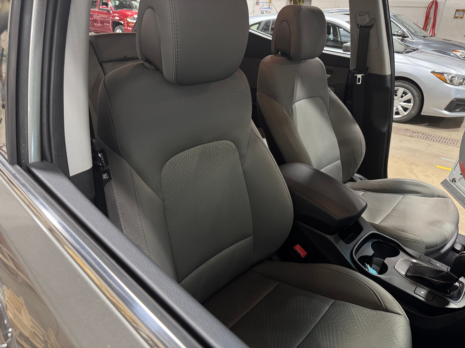 Thumbnail: 2014 Hyundai Santa Fe - 2