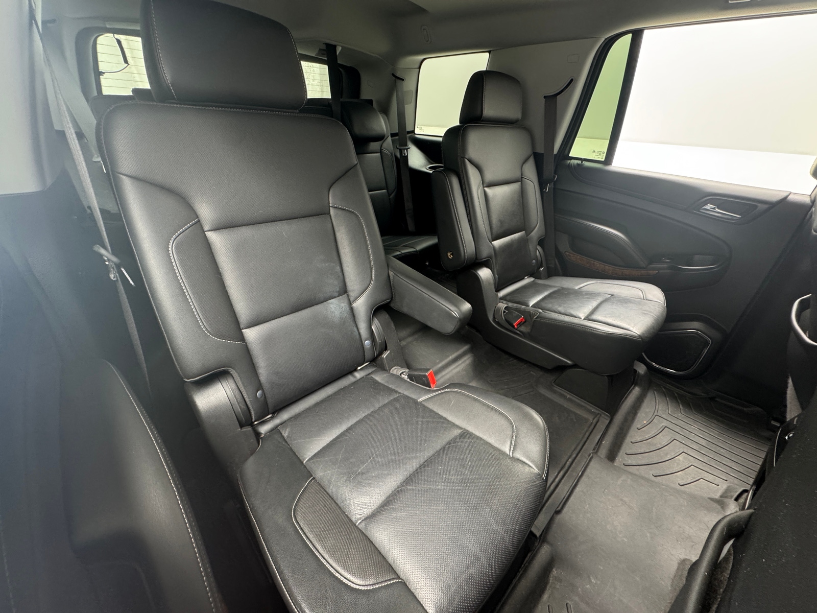 Thumbnail: 2020 Chevrolet Tahoe - 5