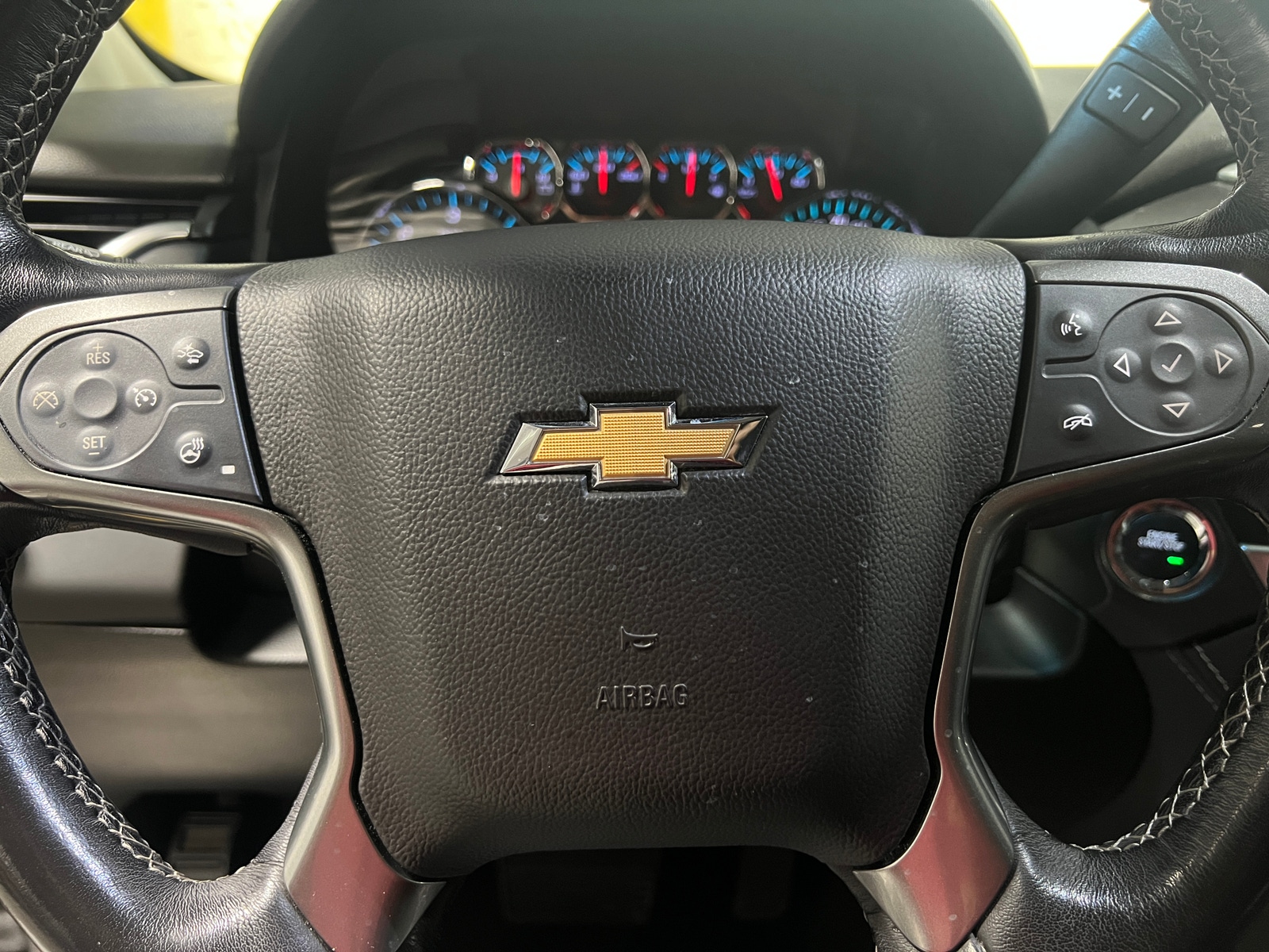Thumbnail: 2020 Chevrolet Tahoe - 4