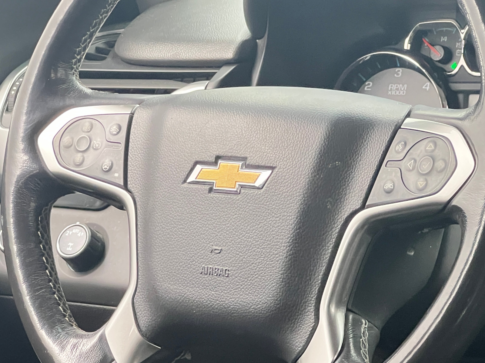 Thumbnail: 2018 Chevrolet Suburban - 4