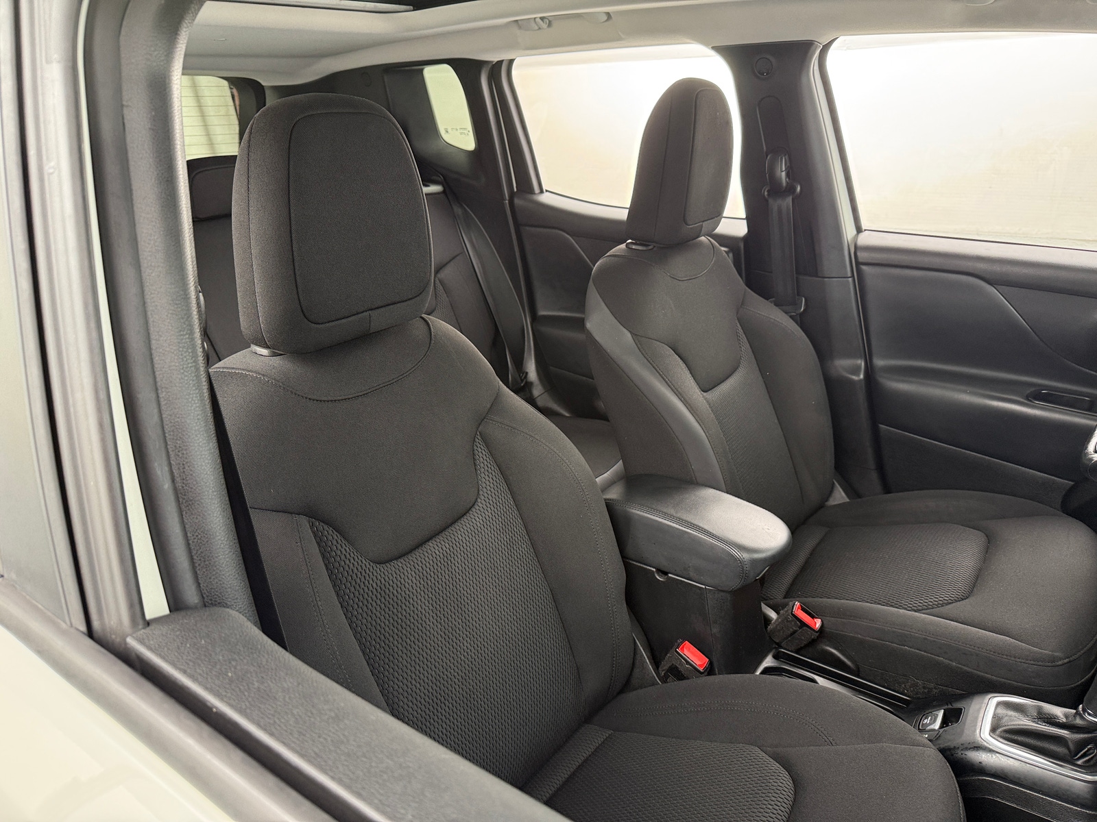 Thumbnail: 2018 Jeep Renegade - 2