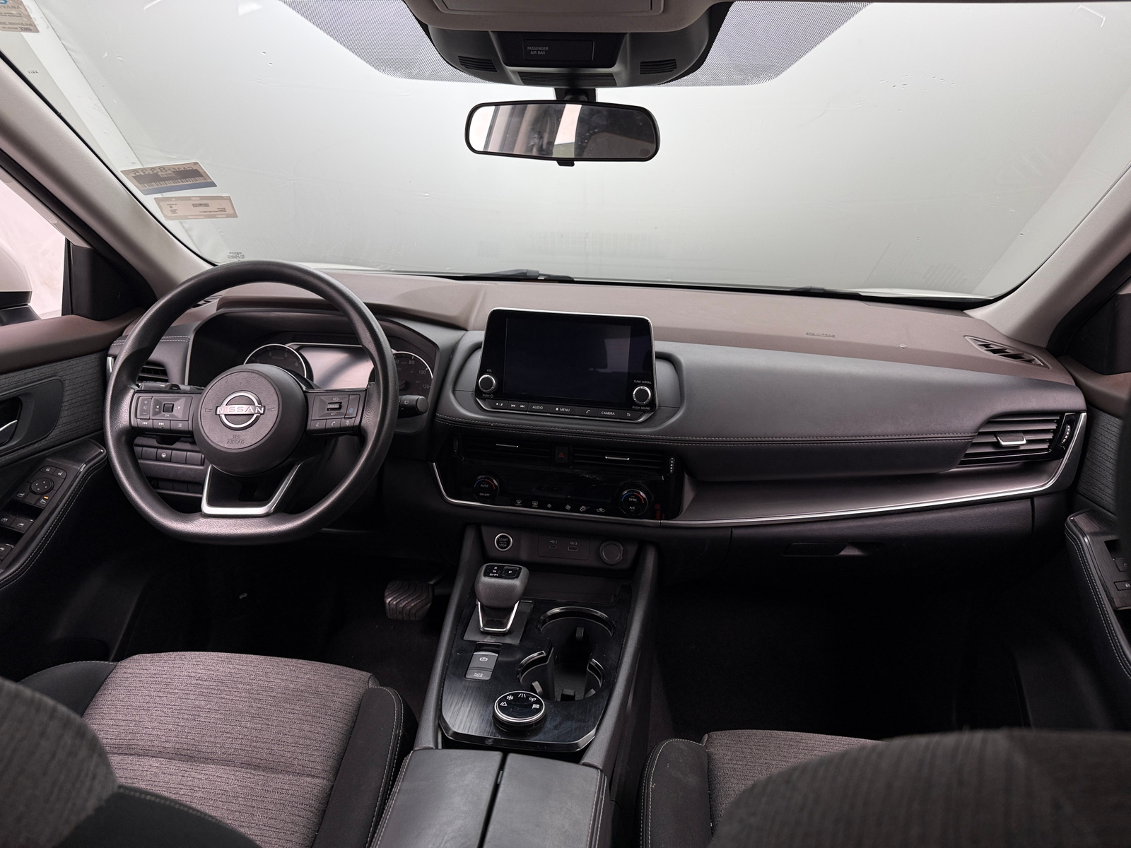 Thumbnail: 2022 Nissan Rogue - 3