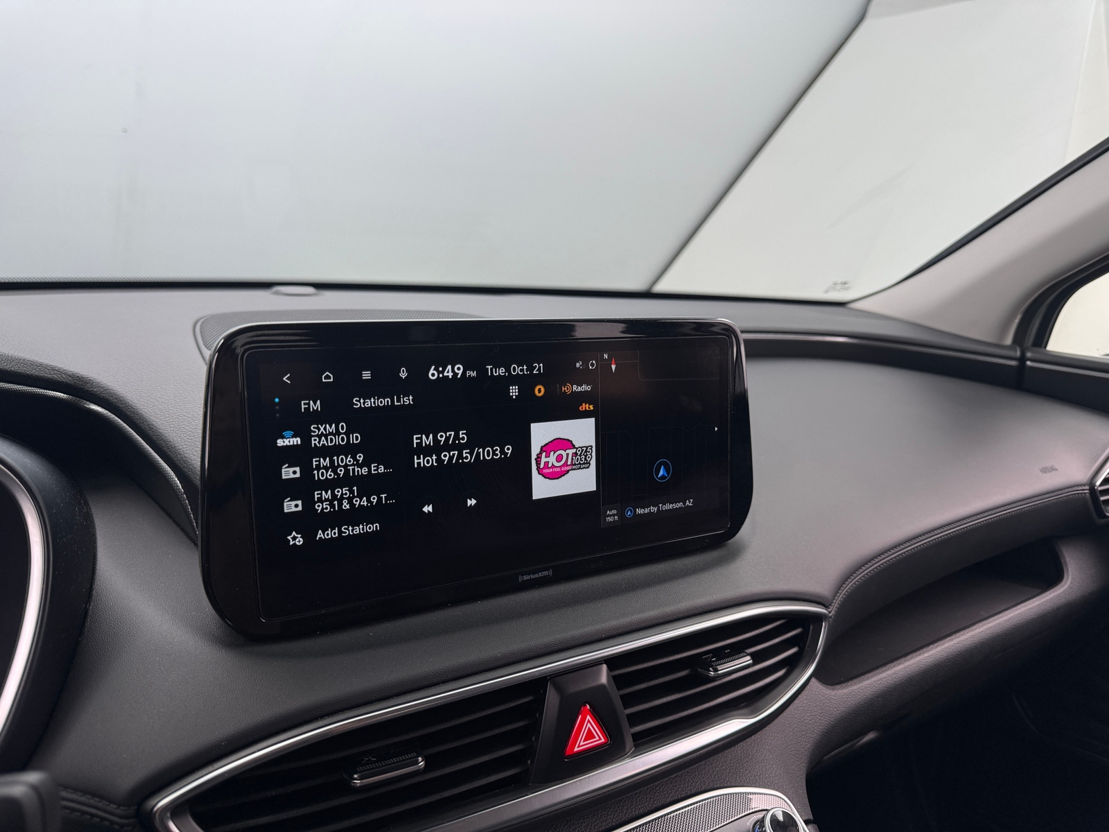 Thumbnail: 2023 Hyundai Santa Fe - 4