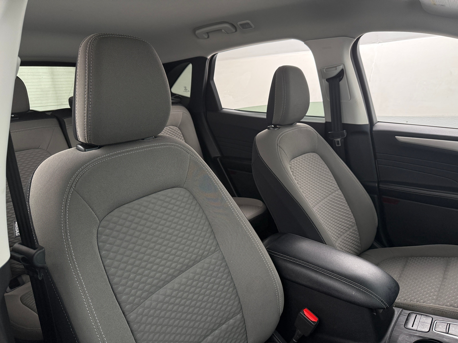 Thumbnail: 2021 Ford Escape - 2