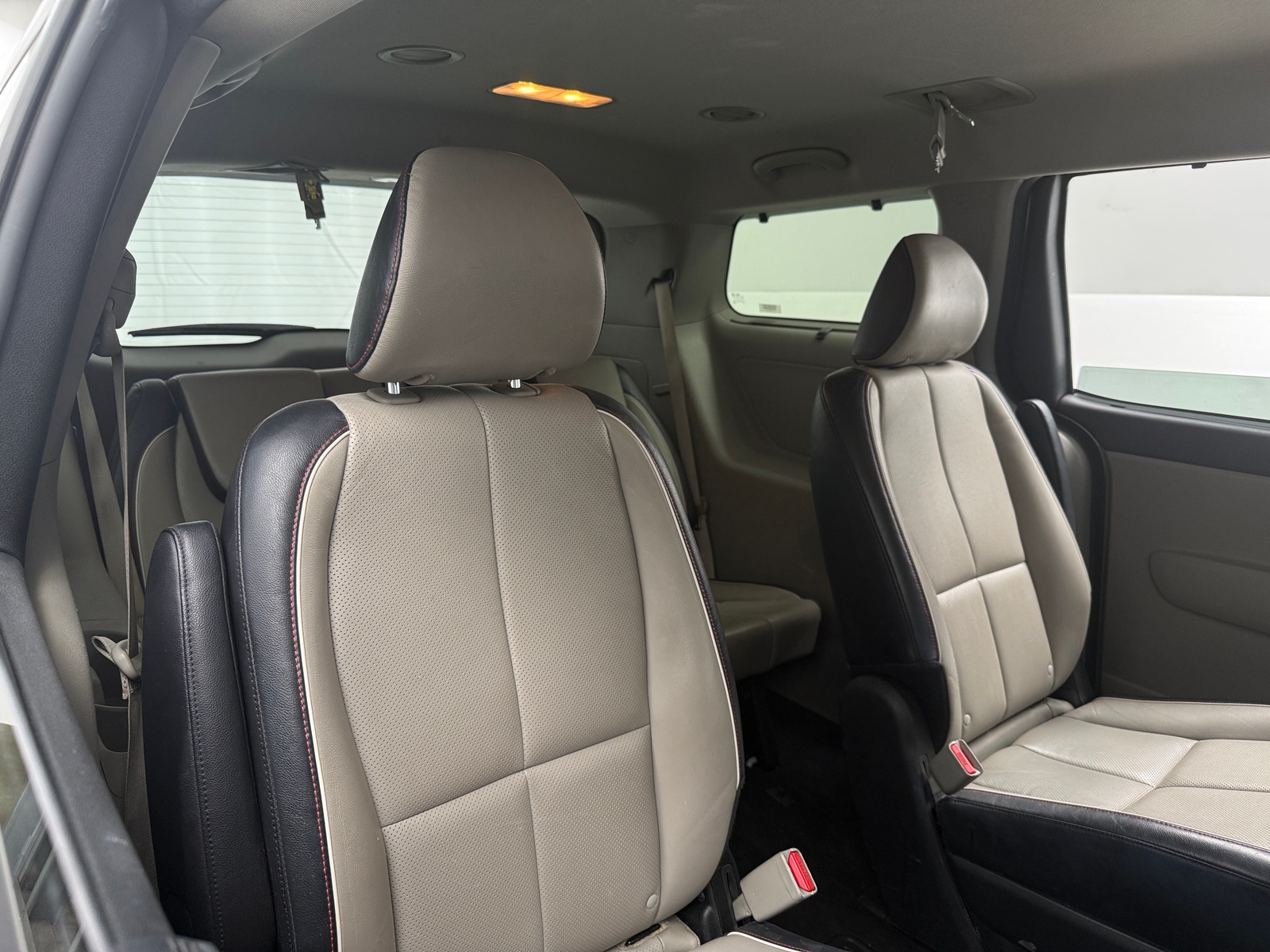Thumbnail: 2019 Kia Sedona - 6