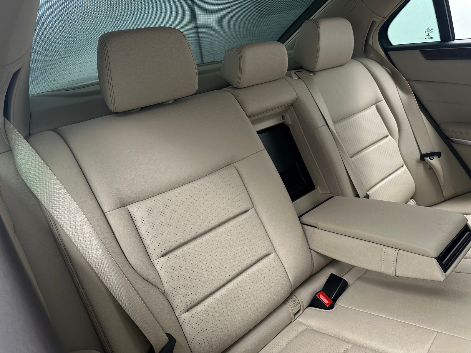 Thumbnail: 2016 Mercedes-Benz E-Class - 5