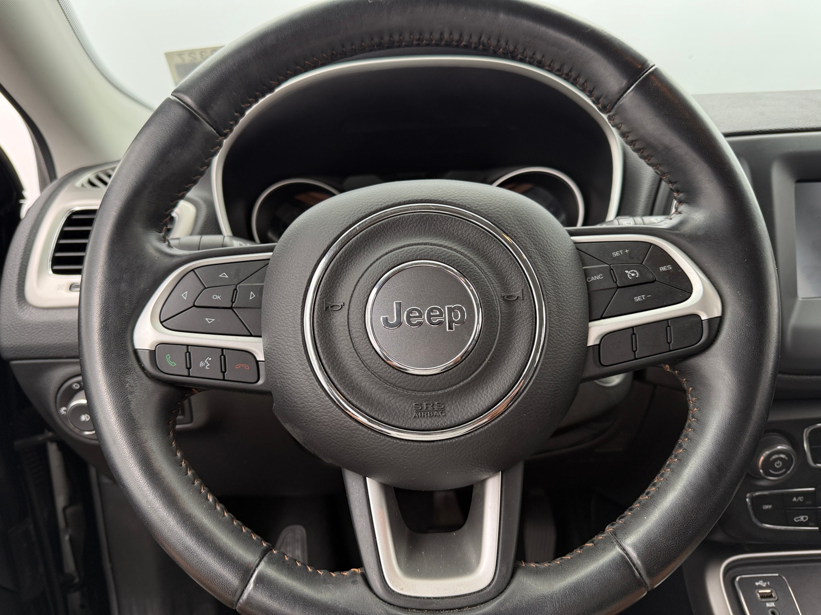 Thumbnail: 2020 Jeep Compass - 4