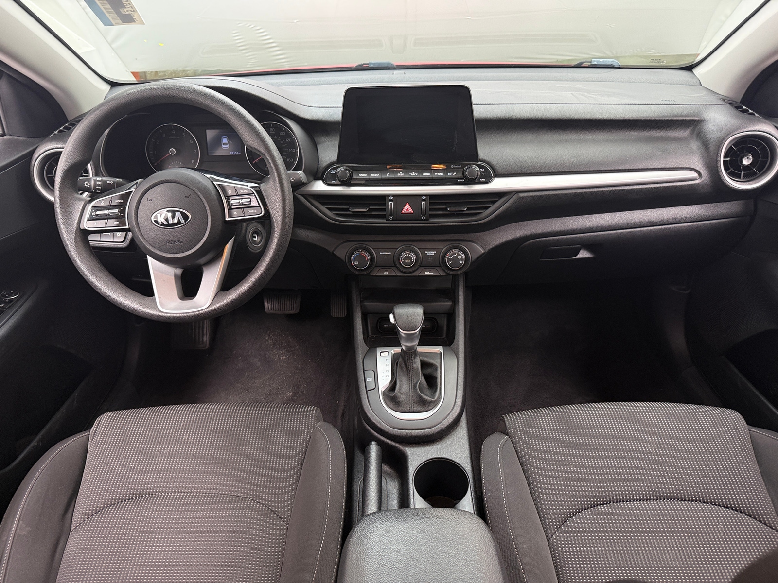 Thumbnail: 2020 Kia Forte - 3