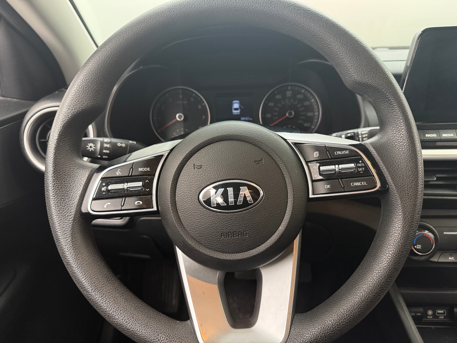 Thumbnail: 2020 Kia Forte - 5