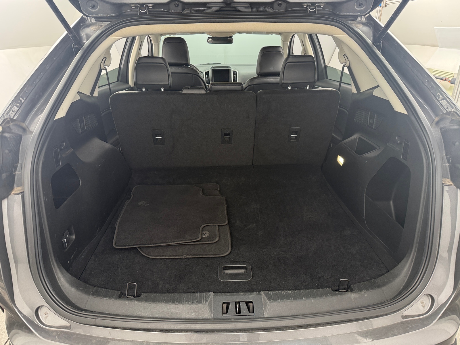 Thumbnail: 2024 Ford Edge - 6