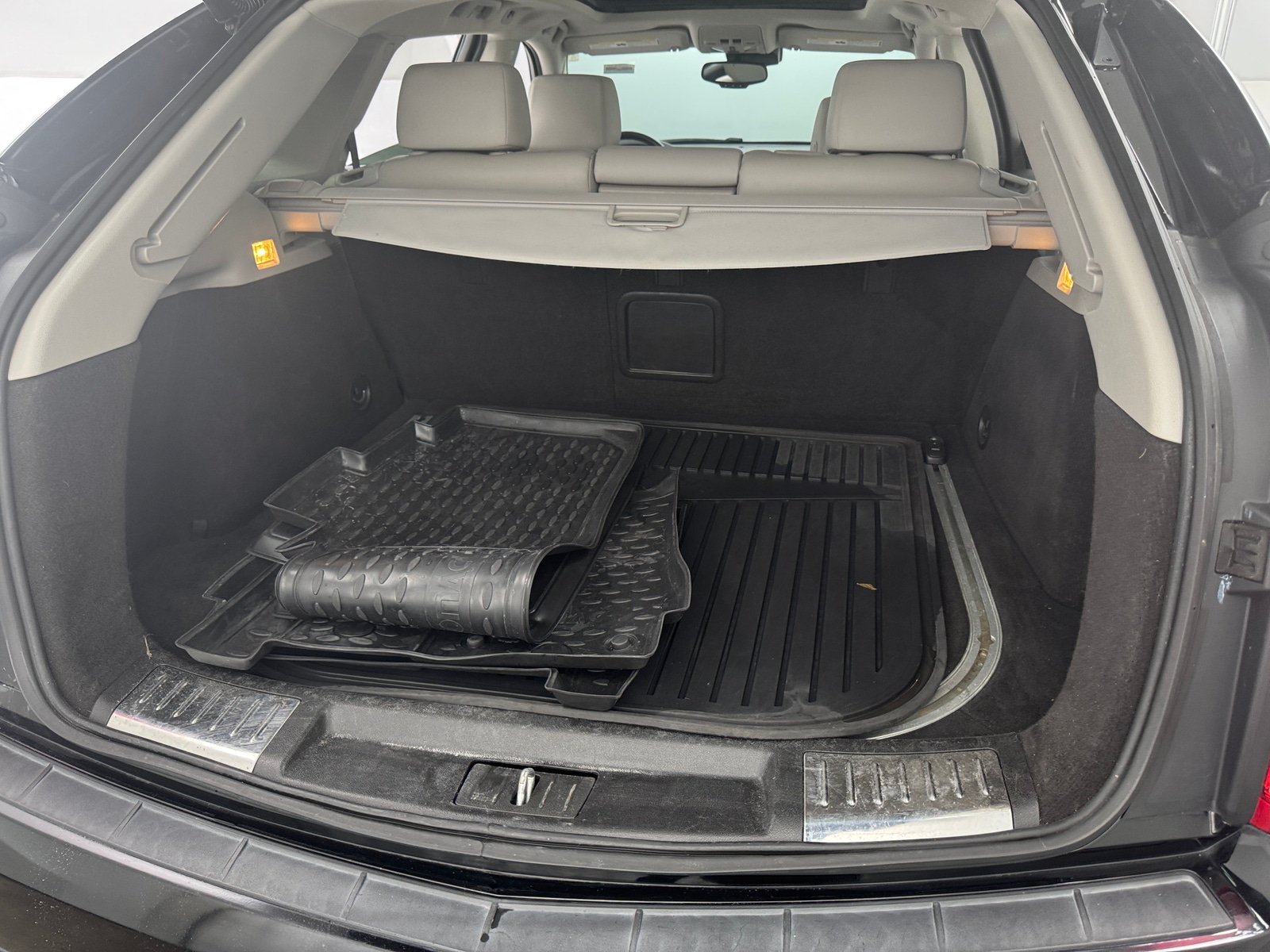 Thumbnail: 2014 Cadillac SRX - 6