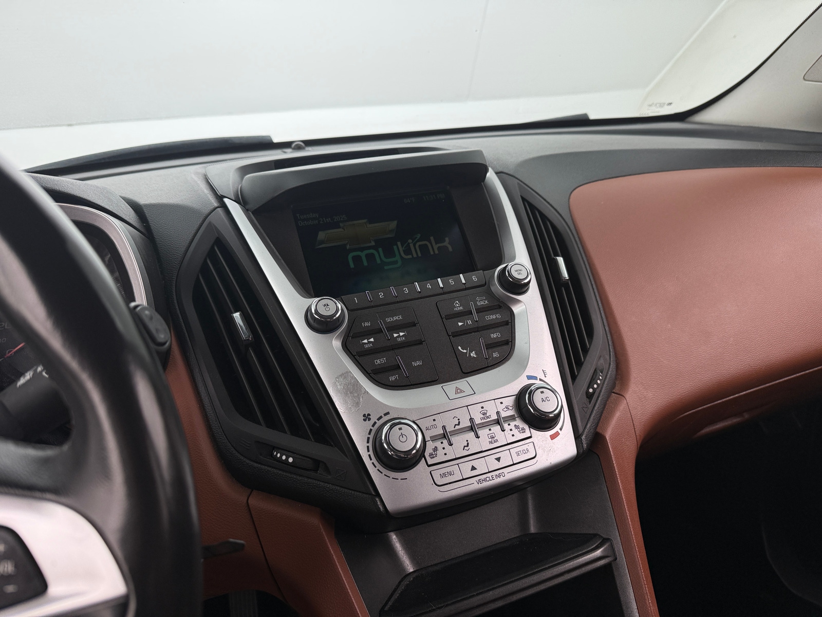 Thumbnail: 2016 Chevrolet Equinox - 3