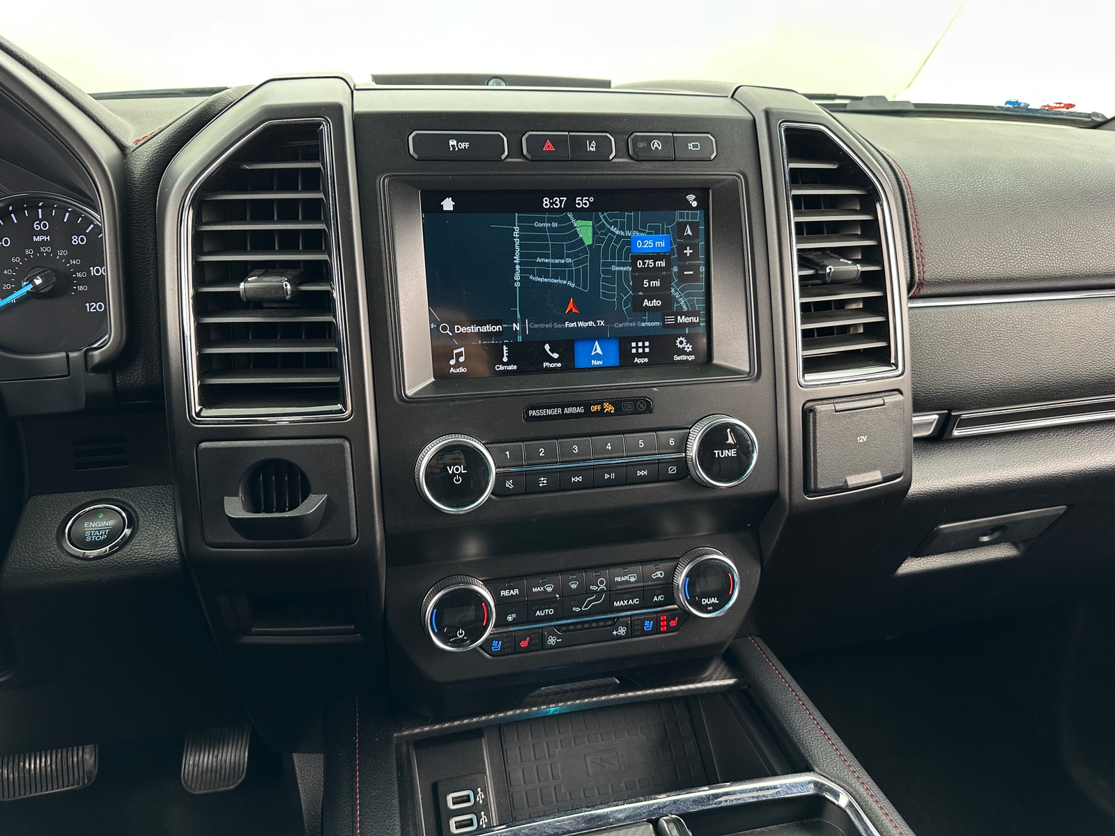 Thumbnail: 2019 Ford Expedition - 3