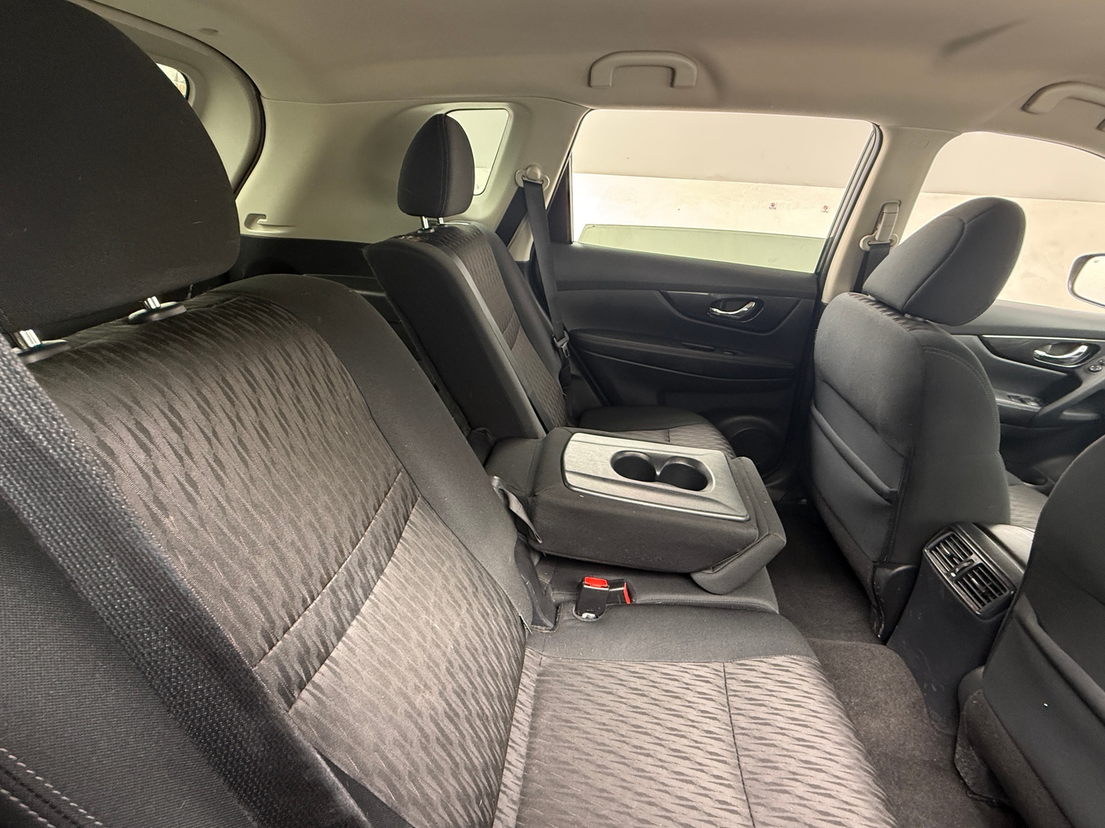Thumbnail: 2018 Nissan Rogue - 6