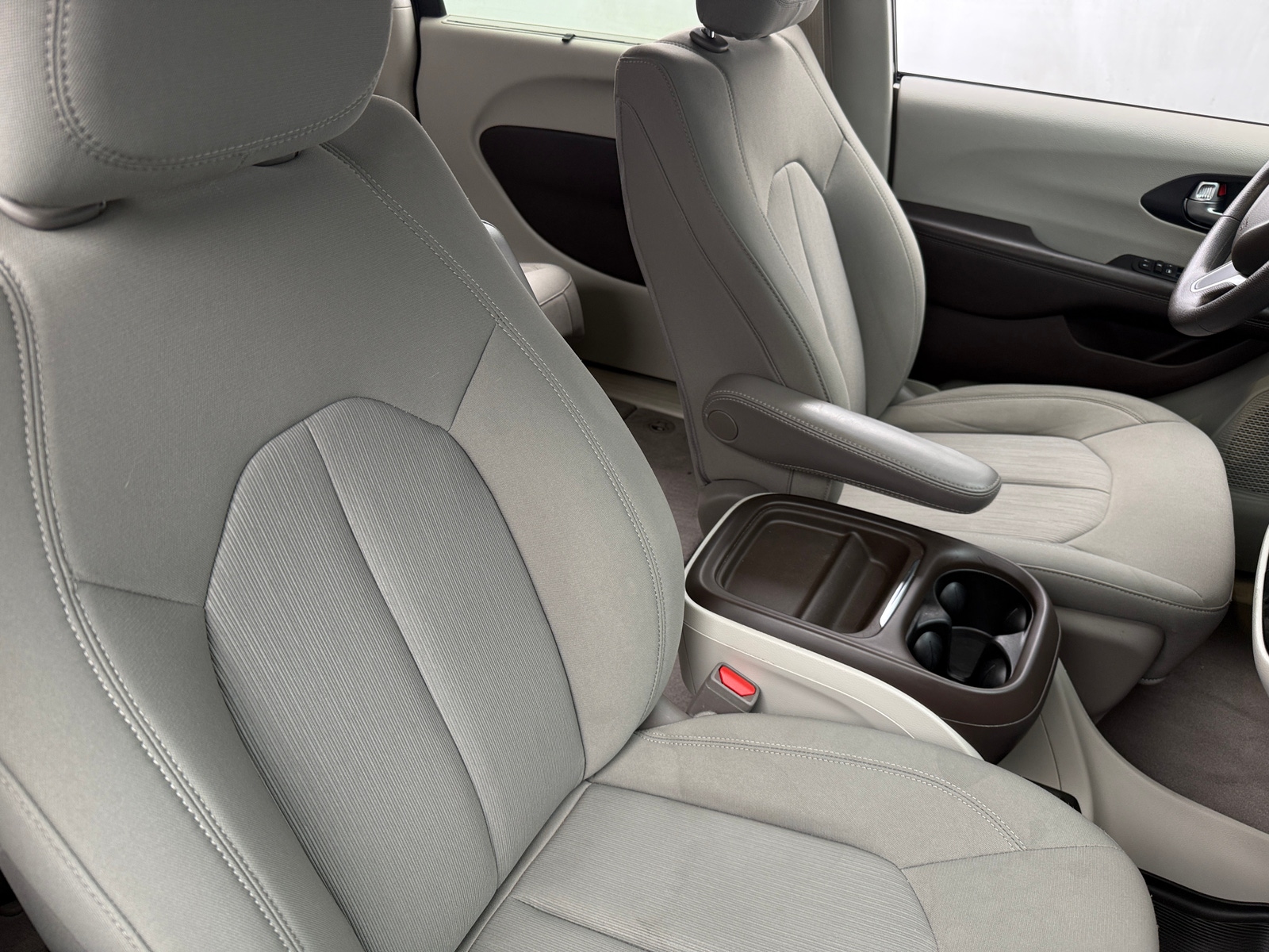 Thumbnail: 2020 Chrysler Pacifica - 2