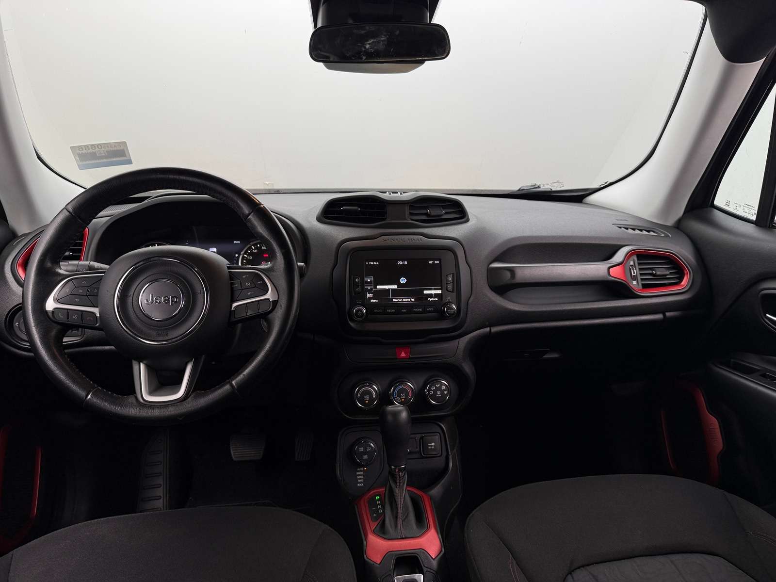 Thumbnail: 2017 Jeep Renegade - 3