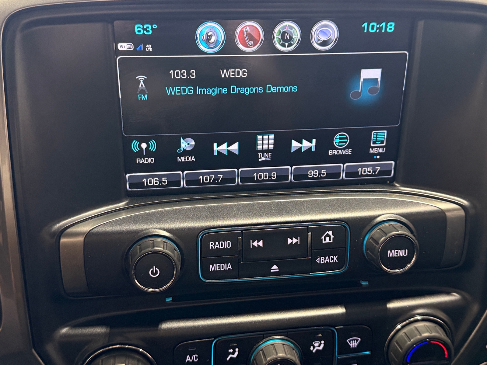 Thumbnail: 2018 Chevrolet Silverado 1500 - 4