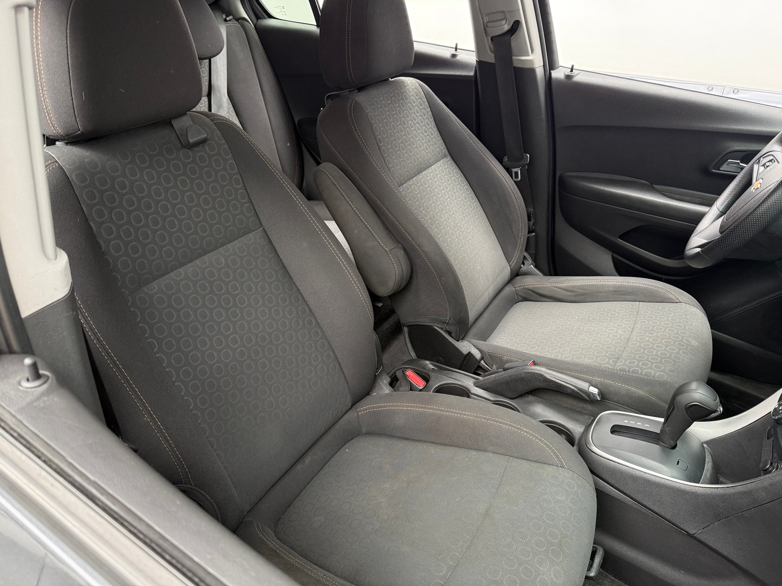 Thumbnail: 2020 Chevrolet Trax - 2