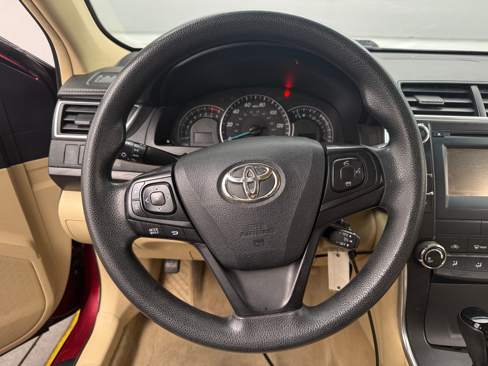 Thumbnail: 2015 Toyota Camry - 5