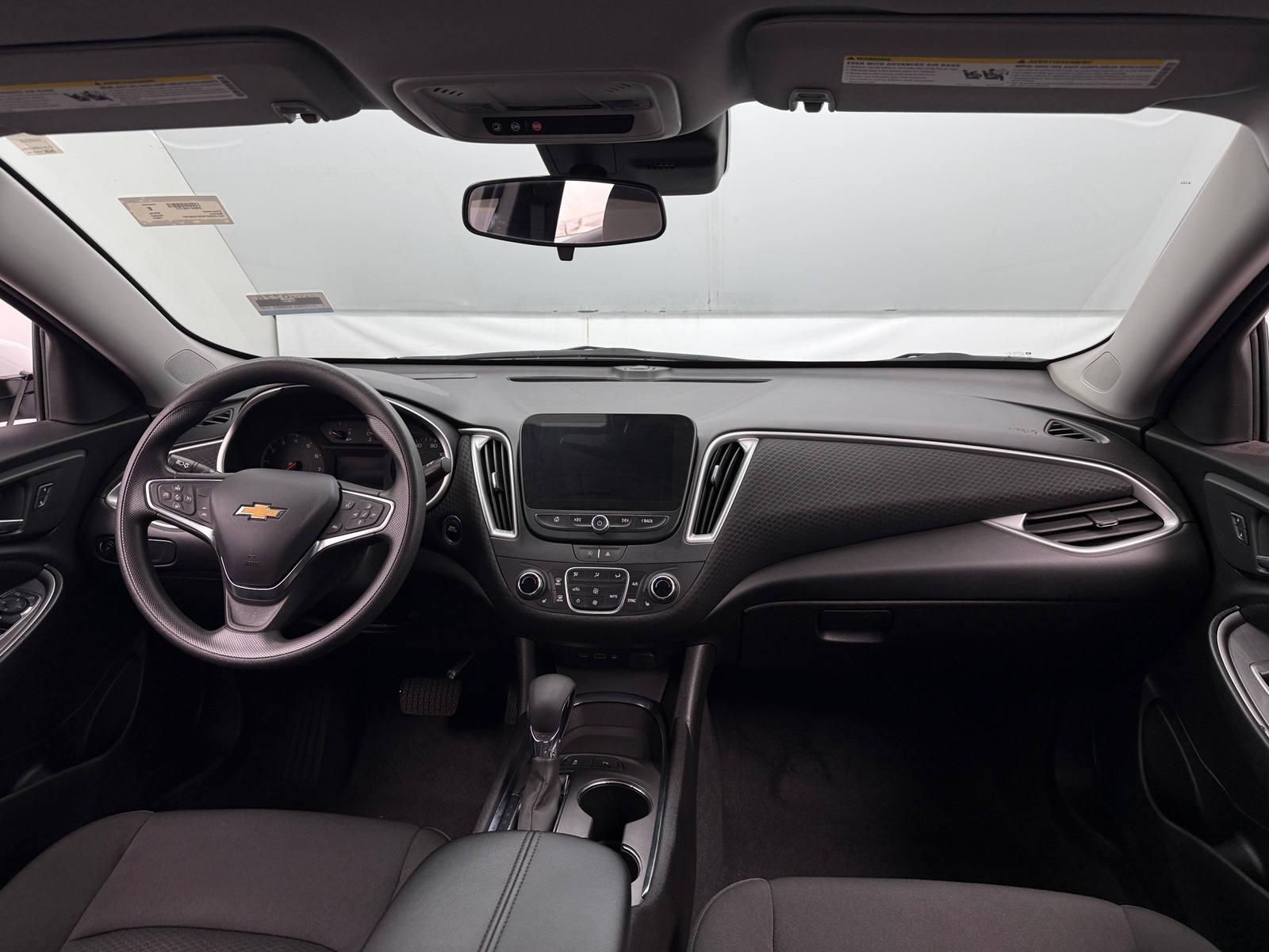 Thumbnail: 2024 Chevrolet Malibu - 3