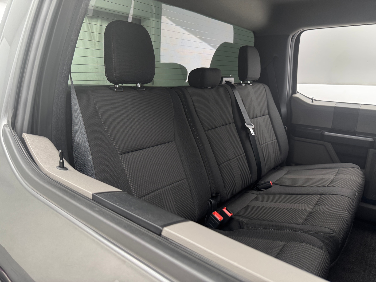 Thumbnail: 2020 Ford Econoline - 6