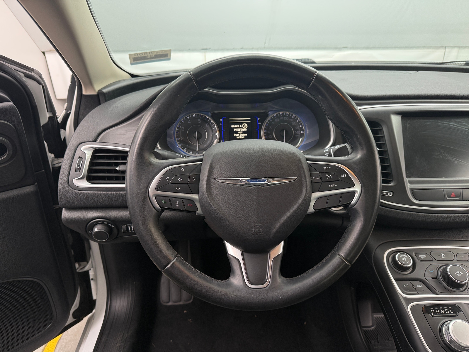 Thumbnail: 2016 Chrysler 200 - 4