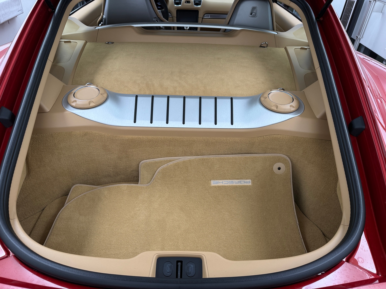 Thumbnail: 2014 Porsche Cayman - 4