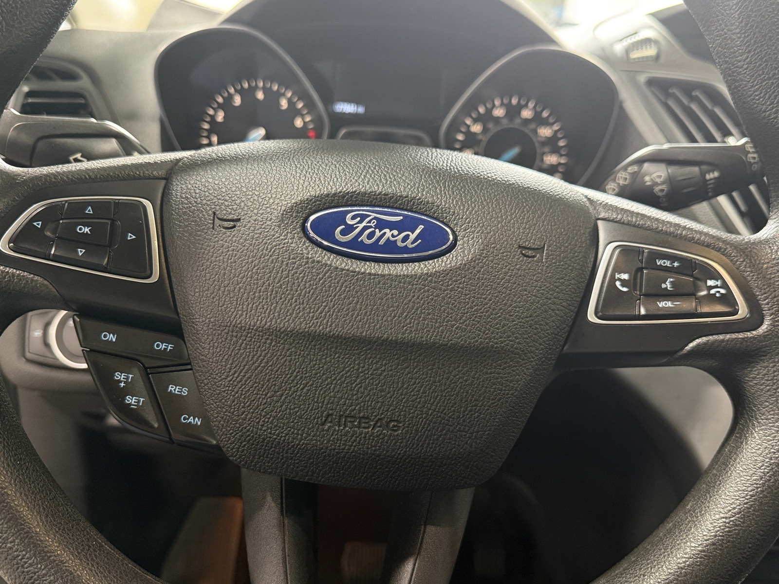 Thumbnail: 2019 Ford Escape - 5