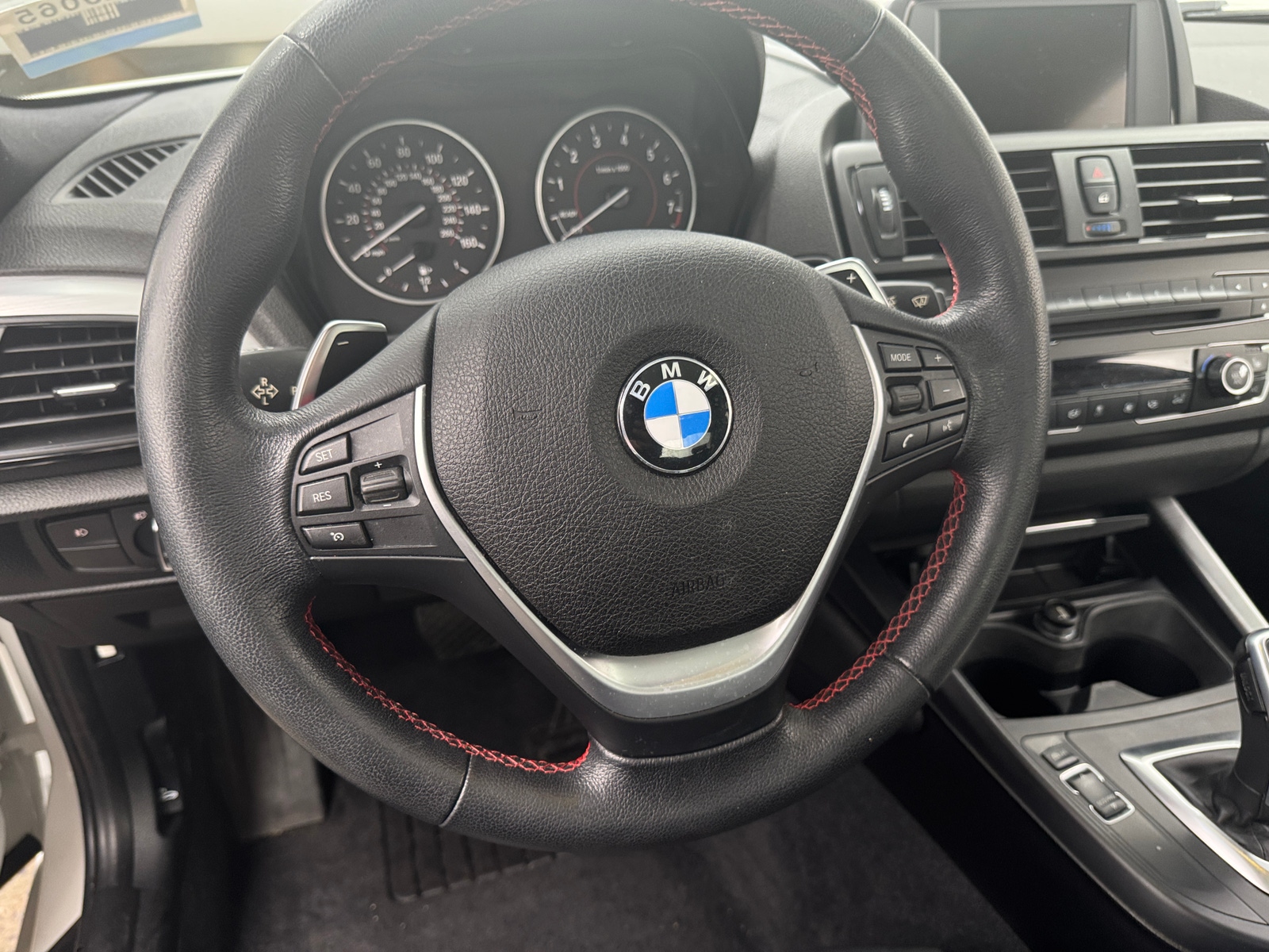 Thumbnail: 2015 BMW 2 Series - 3