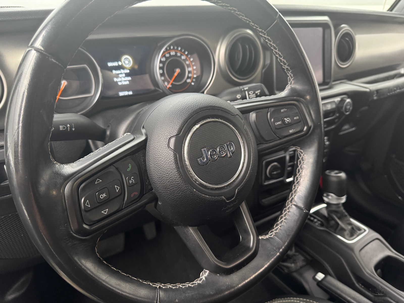 Thumbnail: 2021 Jeep Wrangler - 5