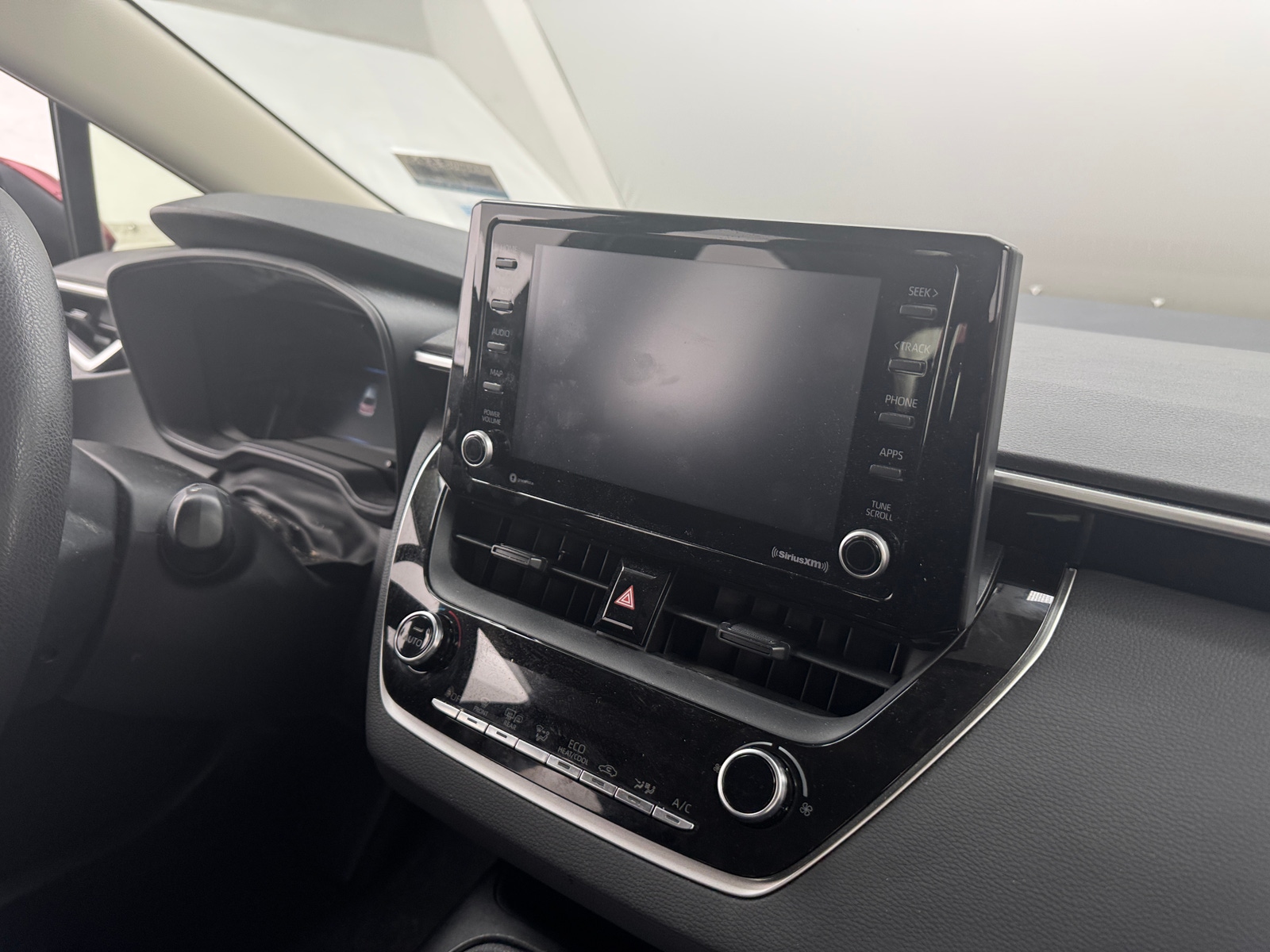 Thumbnail: 2022 Toyota Corolla - 4