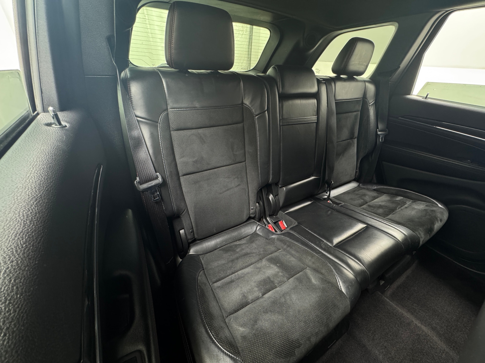 Thumbnail: 2017 Jeep Grand Cherokee - 5