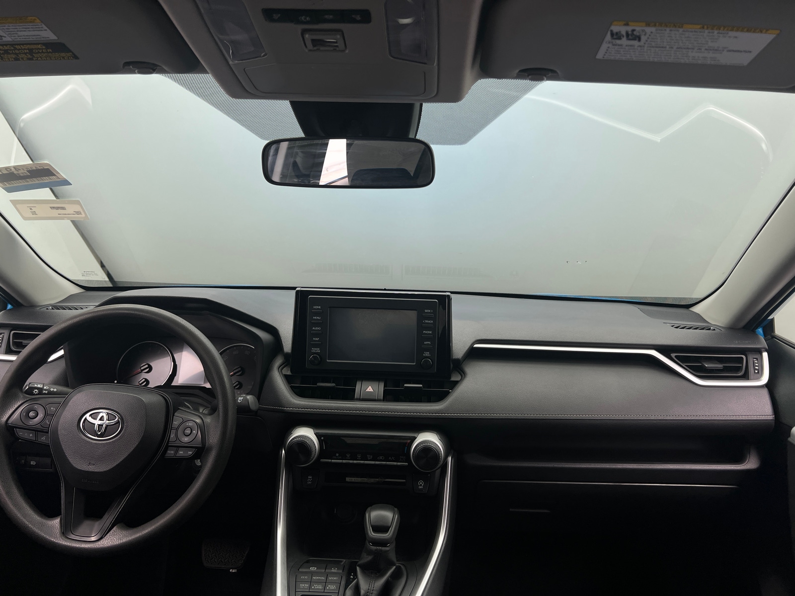 Thumbnail: 2019 Toyota RAV4 - 3