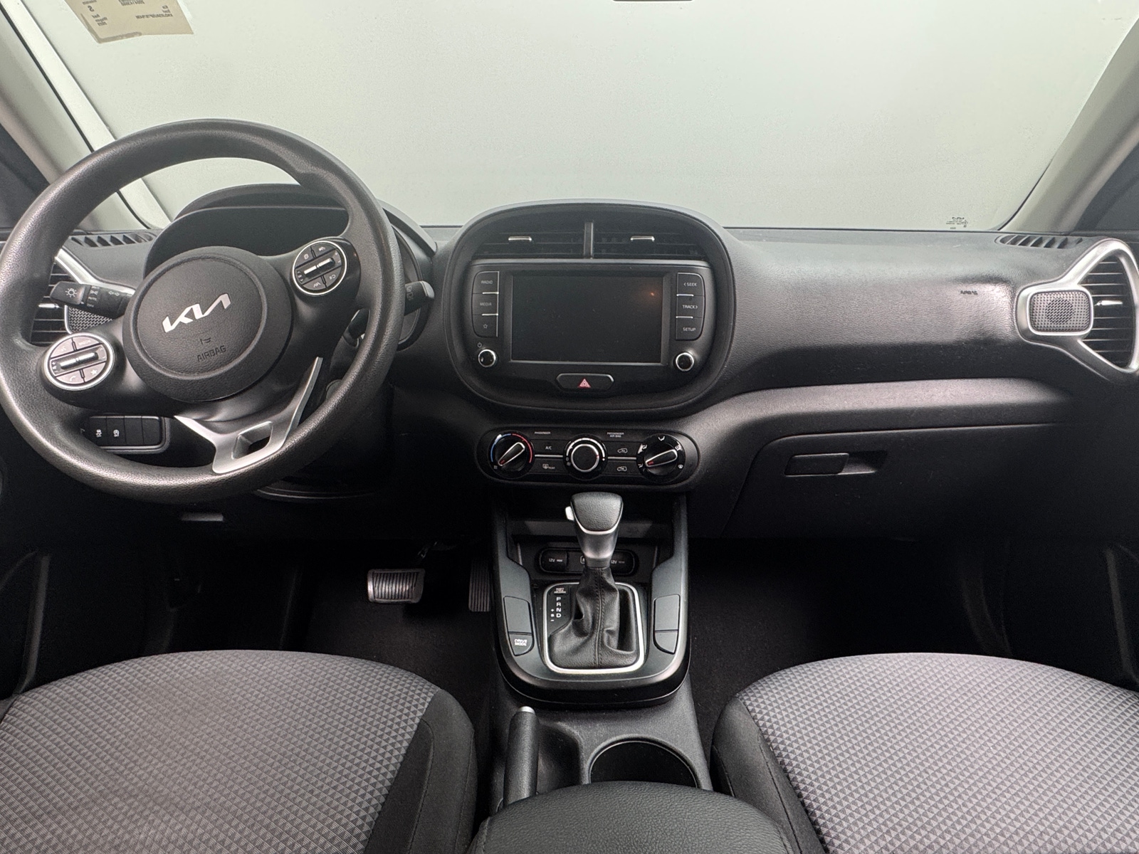 Thumbnail: 2023 Kia Soul - 3