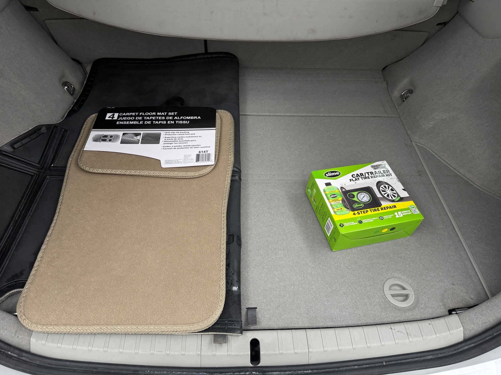 Thumbnail: 2010 Toyota Prius - 7