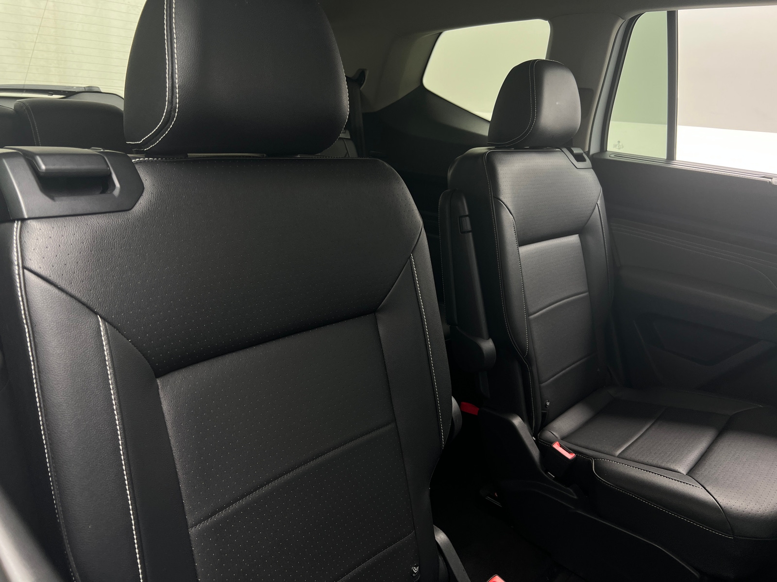 Thumbnail: 2021 Volkswagen Atlas - 5