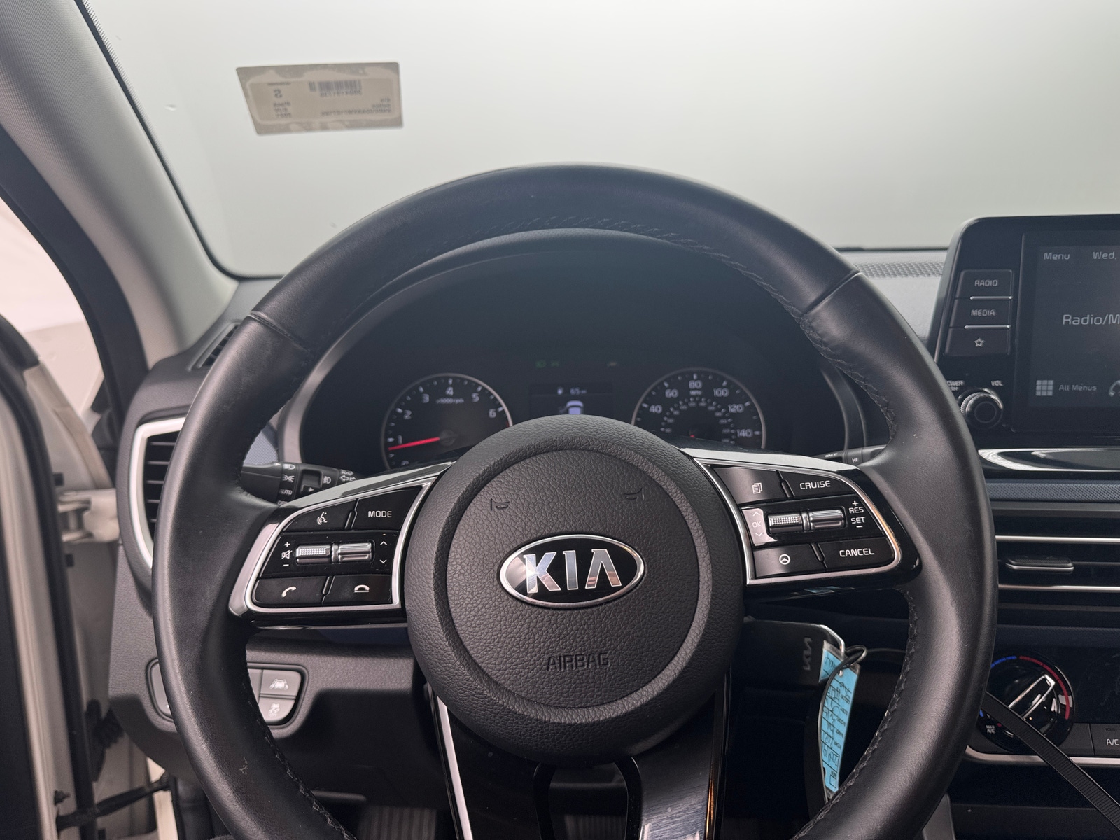 Thumbnail: 2021 Kia Seltos - 4