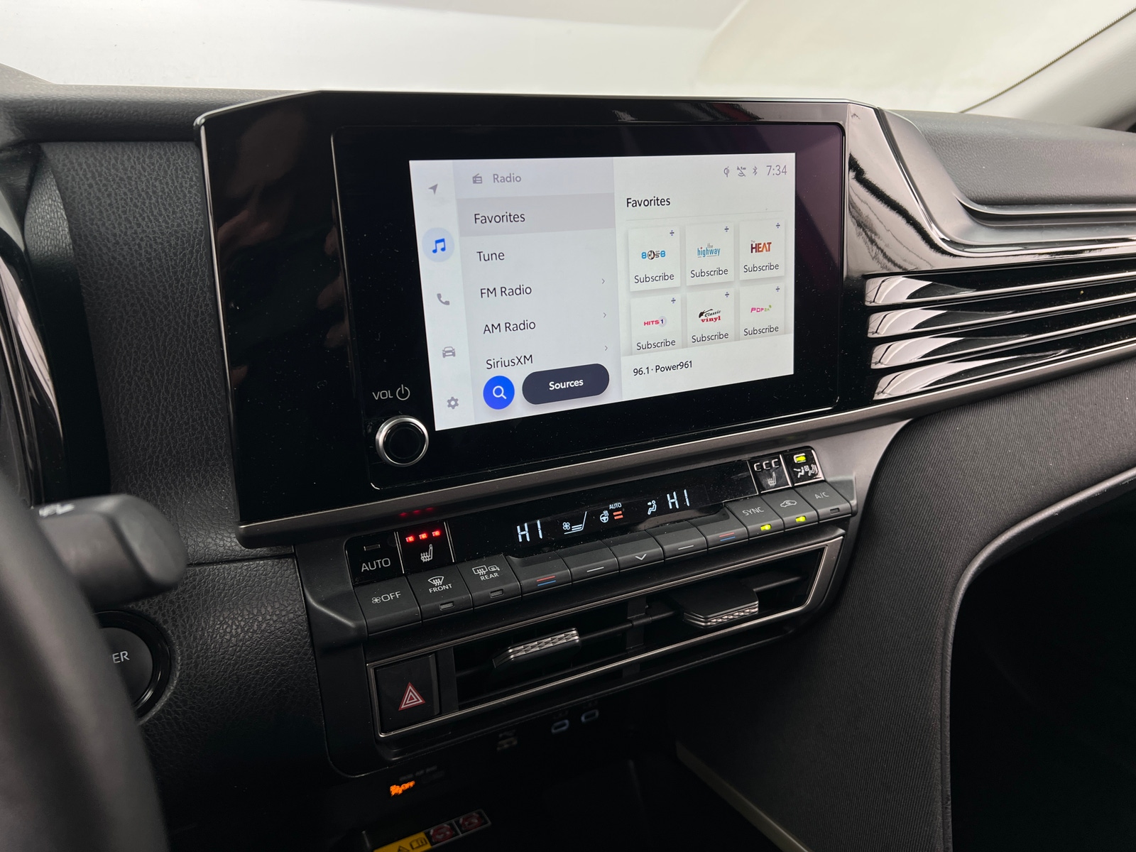 Thumbnail: 2025 Toyota Camry - 4