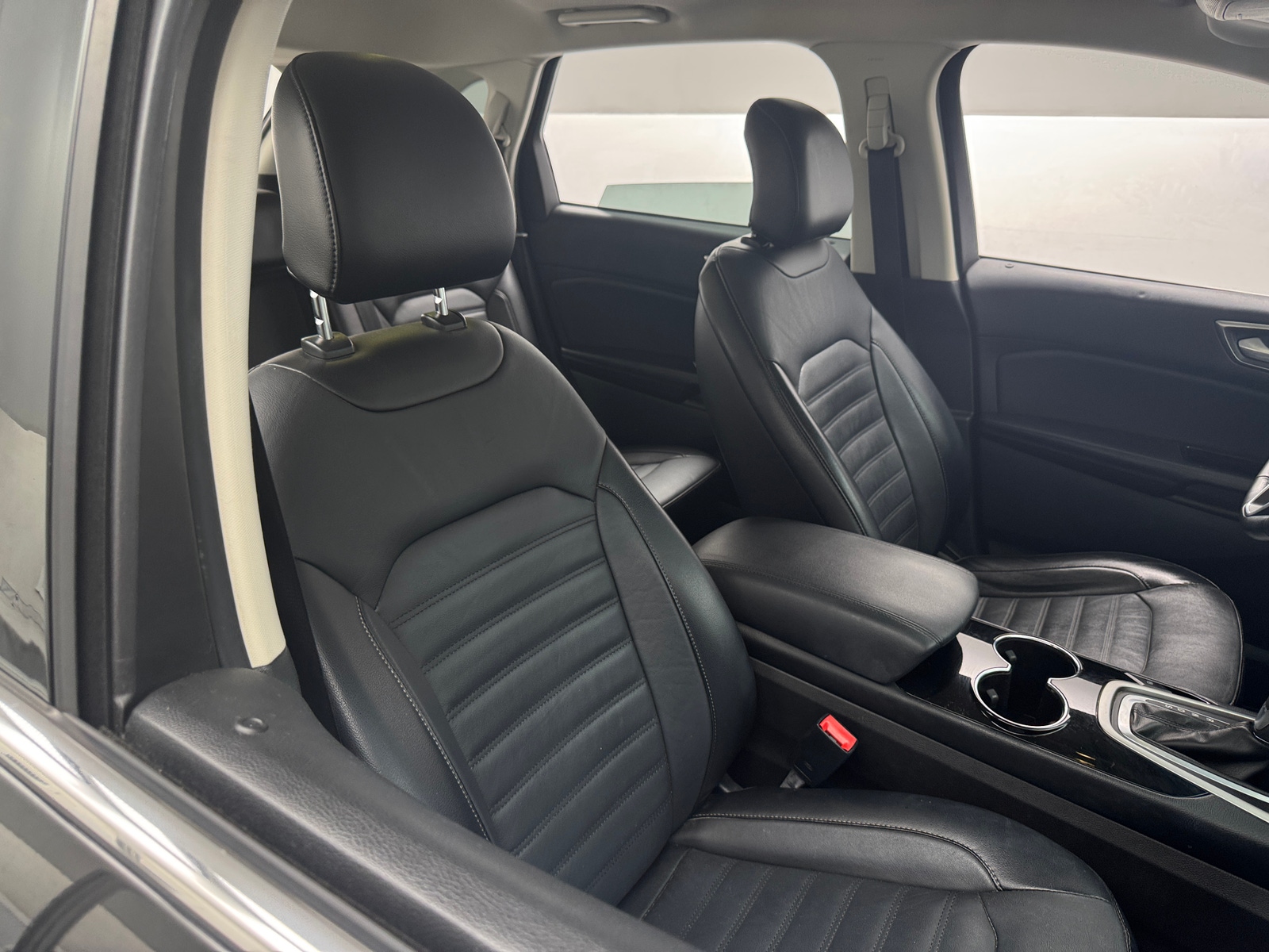 Thumbnail: 2015 Ford Edge - 2
