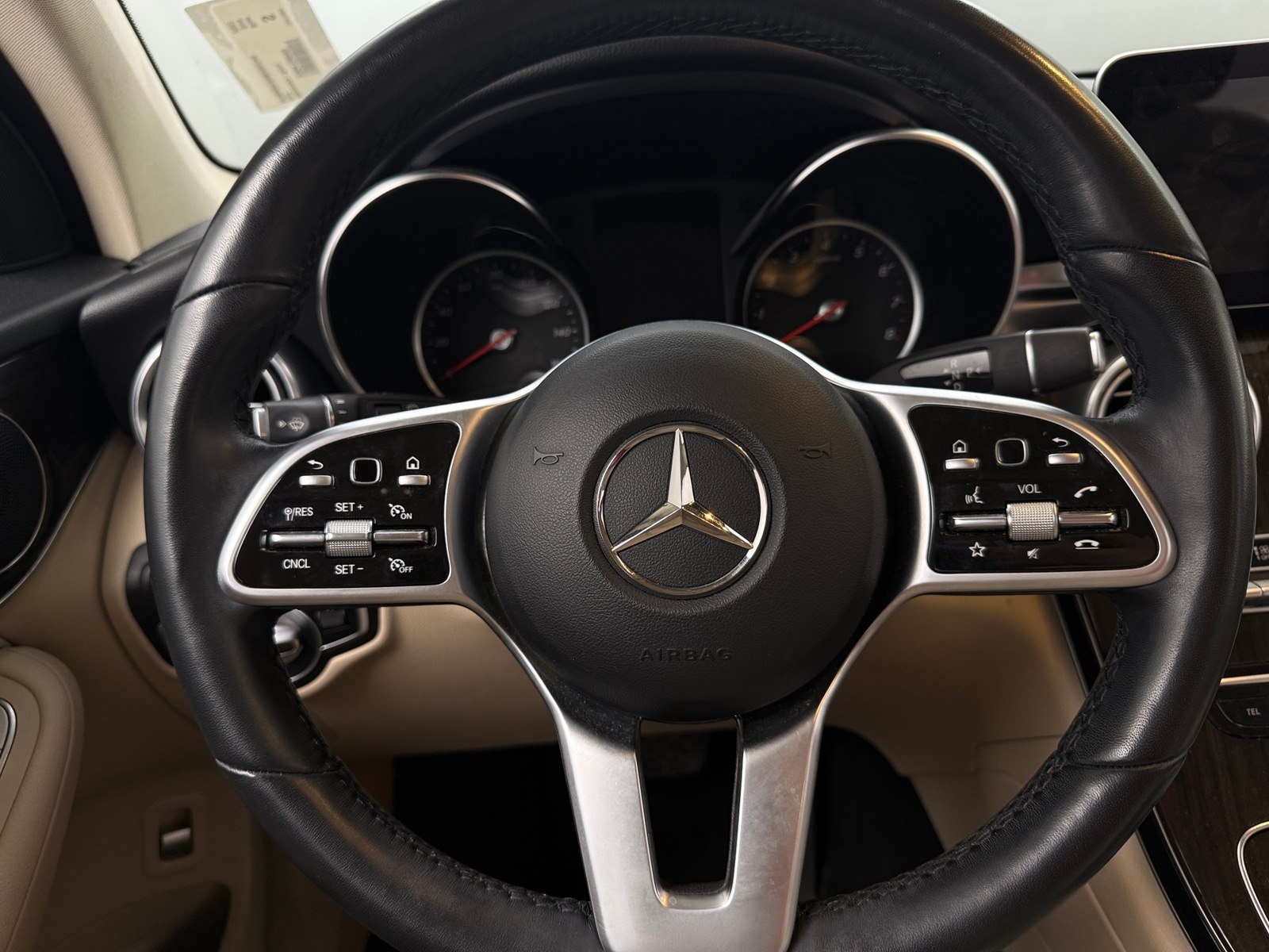 Thumbnail: 2022 Mercedes-Benz GLC - 4