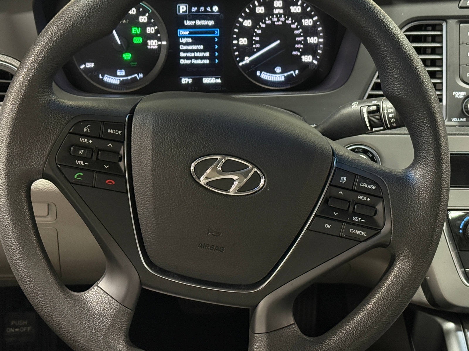 Thumbnail: 2016 Hyundai Sonata - 5